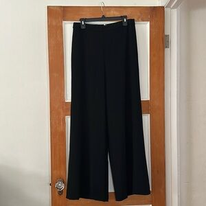 NWT beautiful flowy black slacks